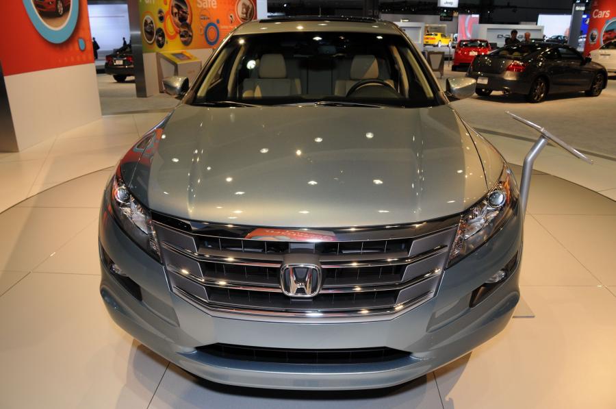  Honda Accord Crosstour 2010 года  (фото 12 из 260)